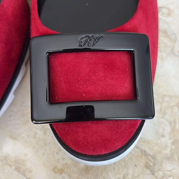 Roger Vivier Red Suede Gommette Ballet Flats - Picture 9 of 15